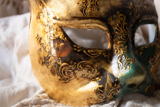 Maschera Veneziana Fatta a Mano: Foglia Oro, Decoupage, Dettaglio in Rilievo