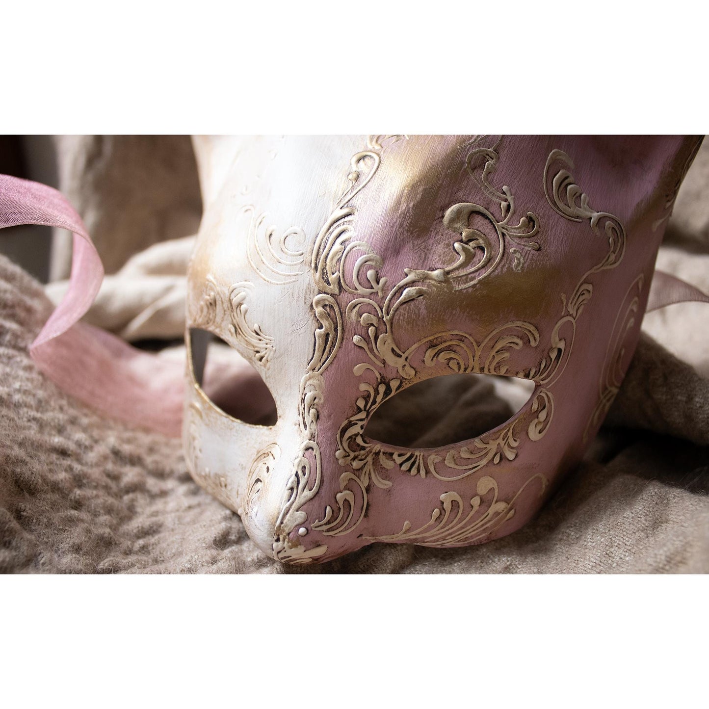 Maschera Veneziana Artigianale: Colombina Gatta