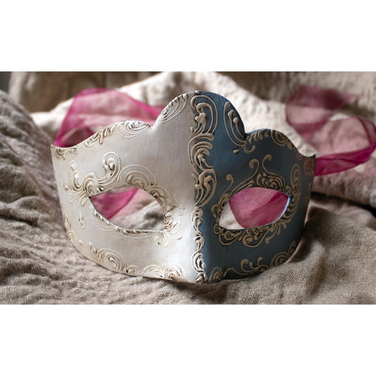 Maschera Veneziana Artigianale: Colombina Mezzablu